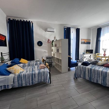 Suites Giudecca Наполи Екстериор снимка